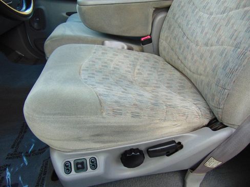 Used 2000 Ford F250 XLT image 7