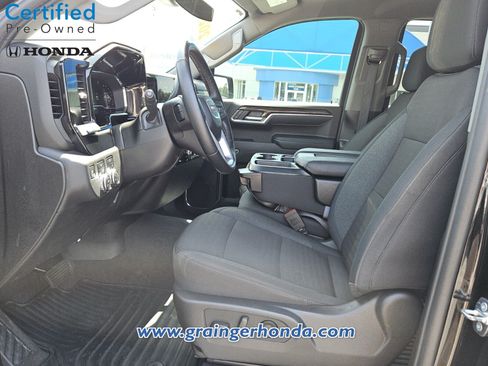 Used 2024 GMC Sierra 1500 Elevation AWD/4WD image 10
