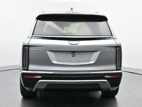 New 2026 Cadillac Vistiq Sport w/ LPO, Floor Liner Package image 4