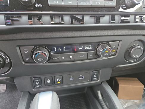 New 2026 Nissan Frontier SV w/ SV Convenience Package AWD/4WD image 29