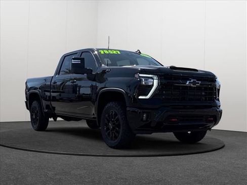 Certified 2026 Chevrolet Silverado 2500 LTZ w/ LTZ Plus Package AWD/4WD image 5