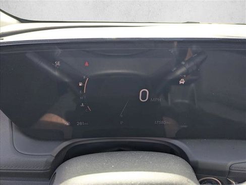 Used 2025 Buick Encore GX Preferred image 10