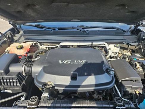 Used 2018 Chevrolet Colorado LT w/ LT Convenience Package image 22