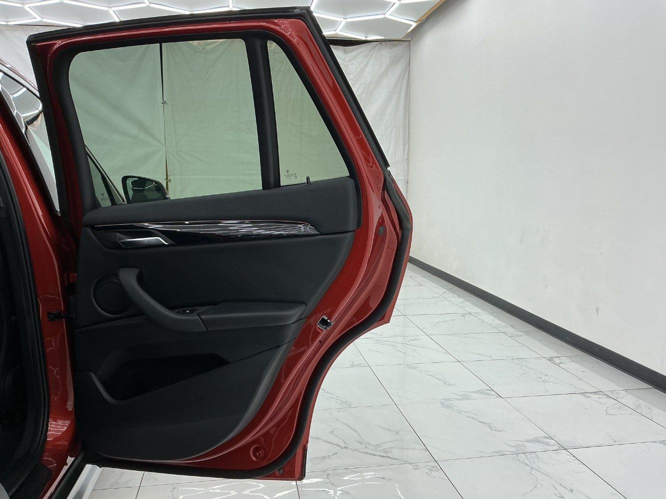 Used 2020 BMW X1 sDrive28i FWD image 25