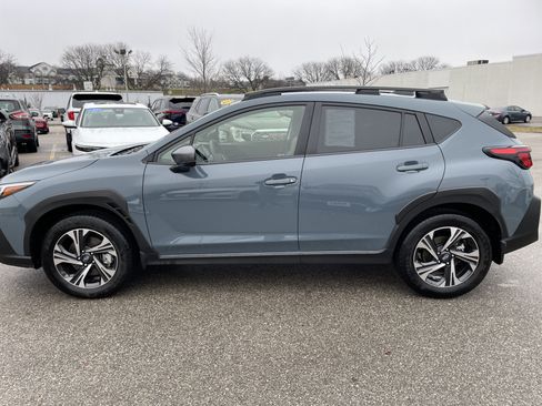 Used 2024 Subaru Crosstrek 2.0i Premium image 8