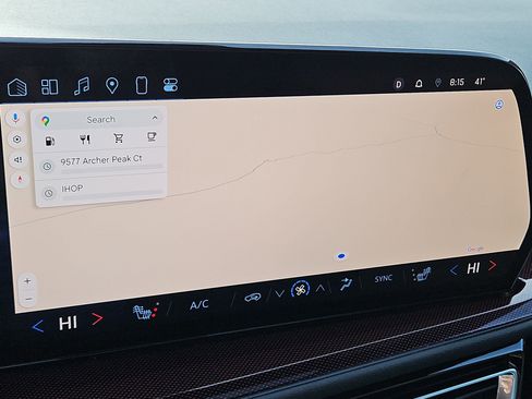 Used 2025 Chevrolet Traverse Z71 w/ Driver Confidence Package image 25