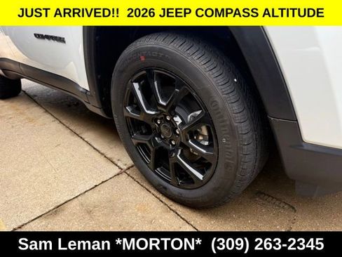 New 2026 Jeep Compass Latitude image 5