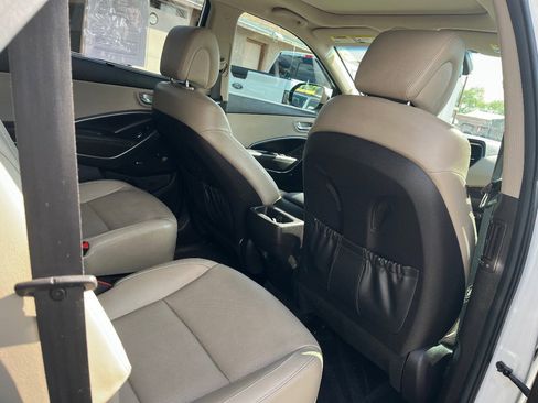 Used 2019 Hyundai Santa Fe XL image 35