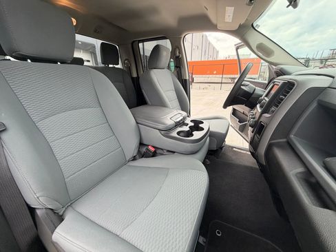 Used 2019 RAM 1500 Express image 19