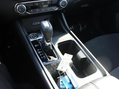 Used 2023 Nissan Sentra SV image 20