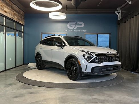 Used 2025 Kia Sportage X-Line w/ Premium Package image 1