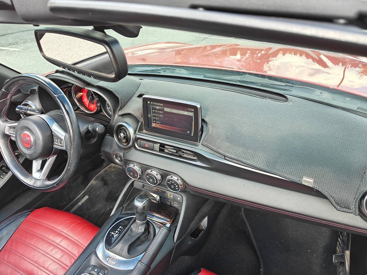 Used 2018 FIAT 124 Spider Abarth w/ Convenience Group RWD image 15