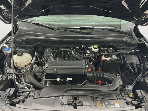 Used 2023 Ford Escape ST-Line image 25