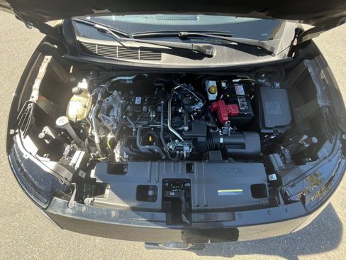 Used 2026 Nissan Kicks SR FWD image 31