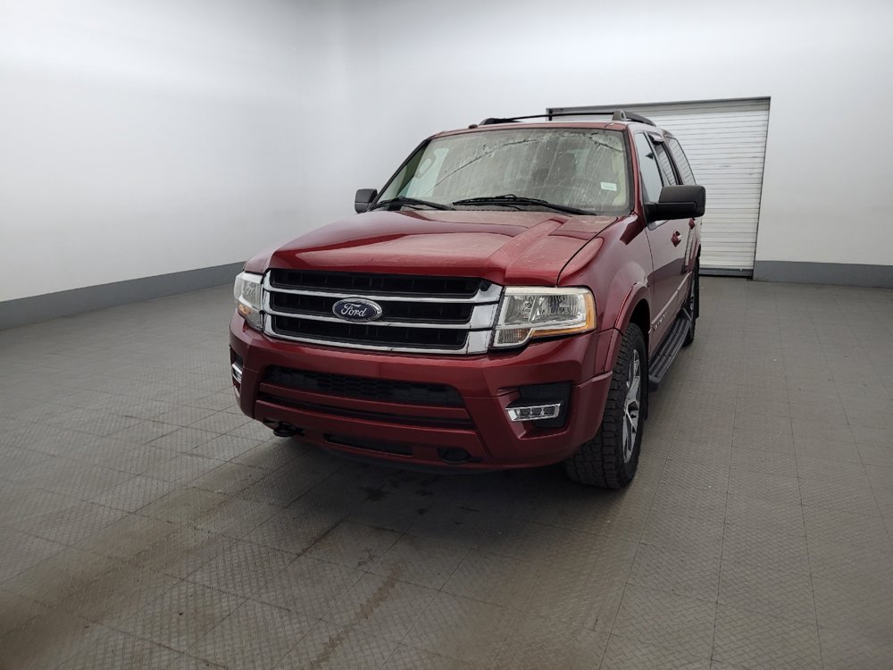 Used 2017 Ford Expedition XLT w/ Equipment Group 202A AWD/4WD image 15