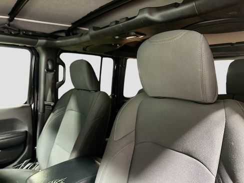 Used 2021 Jeep Wrangler Unlimited Sport AWD/4WD image 21