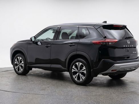 Used 2023 Nissan Rogue SV AWD/4WD image 6