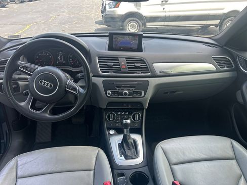 Used 2018 Audi Q3 2.0T Premium w/ Convenience Package AWD/4WD image 15