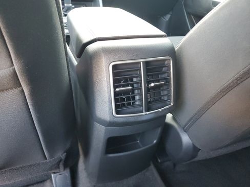 Certified 2025 Kia Sportage LX image 16