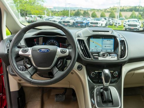 Used 2016 Ford C-MAX Energi SEL w/ Equipment Group 302A FWD image 12
