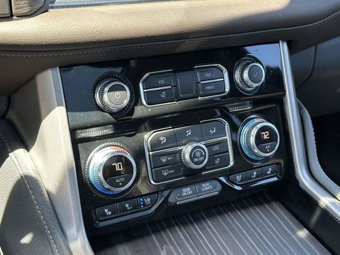 Used 2024 GMC Yukon Denali w/ Denali Reserve Package AWD/4WD image 22