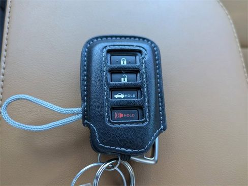 Used 2023 Lexus IS 350 F Sport image 36