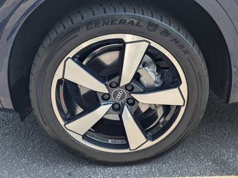 Used 2022 Audi Q5 2.0T Prestige image 11