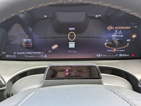 New 2026 Lincoln Aviator Reserve AWD/4WD image 28