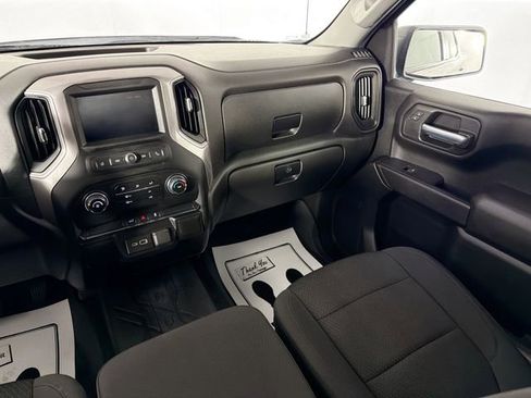 Used 2021 Chevrolet Silverado 1500 Custom AWD/4WD image 22