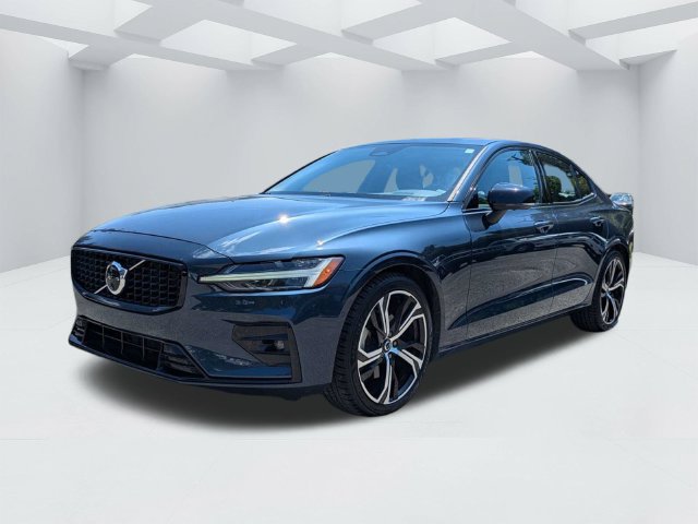 Certified 2024 Volvo S60 B5 Plus FWD image 10