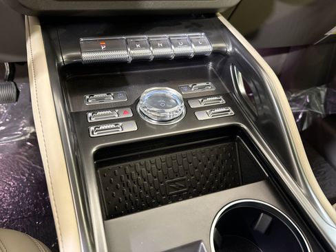 New 2026 Lincoln Nautilus Premier image 21