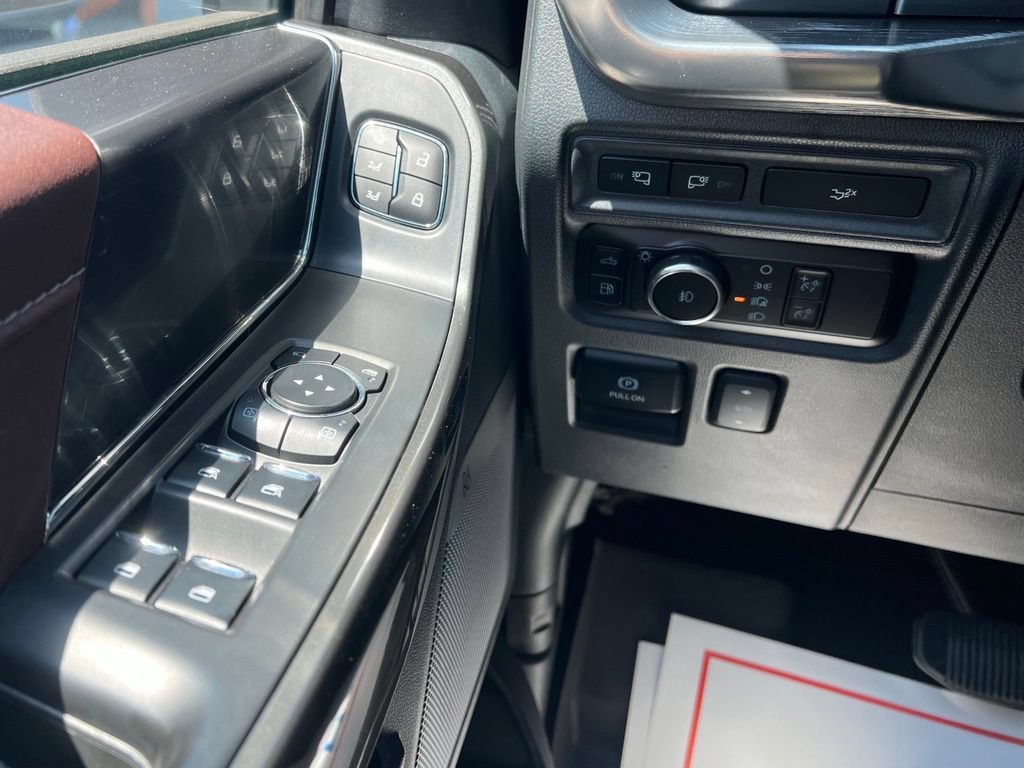 Used 2023 Ford F150 Lariat AWD/4WD image 26