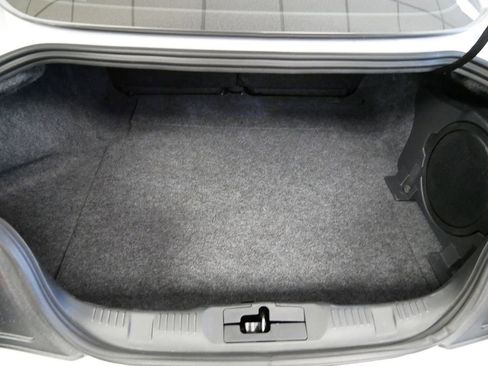 Certified 2020 Ford Mustang Shelby GT500 w/ Technology Package image 10