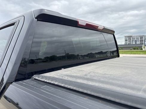 Used 2025 Chevrolet Silverado 1500 Custom w/ Turbomax Blackout Package AWD/4WD image 16