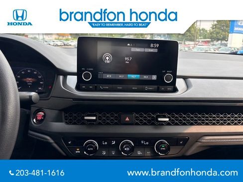 Used 2023 Honda Accord EX image 19