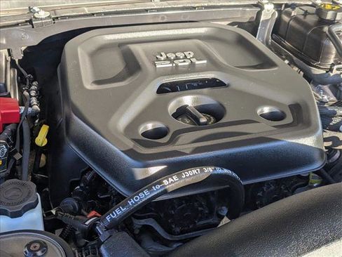 Used 2021 Jeep Wrangler Willys image 22