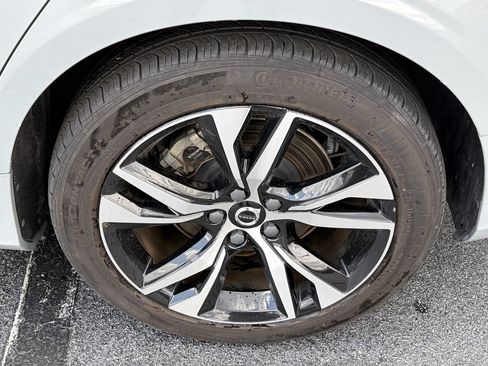 Used 2024 Volvo S60 B5 Core FWD image 26