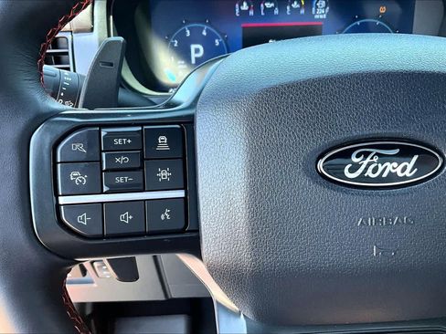 Used 2025 Ford F150 Raptor AWD/4WD image 23