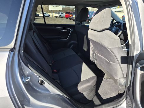 Used 2023 Toyota RAV4 XLE w/ Convenience Package image 12