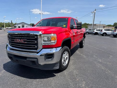 Used 2016 GMC Sierra 2500 2WD Crew Cab image 3