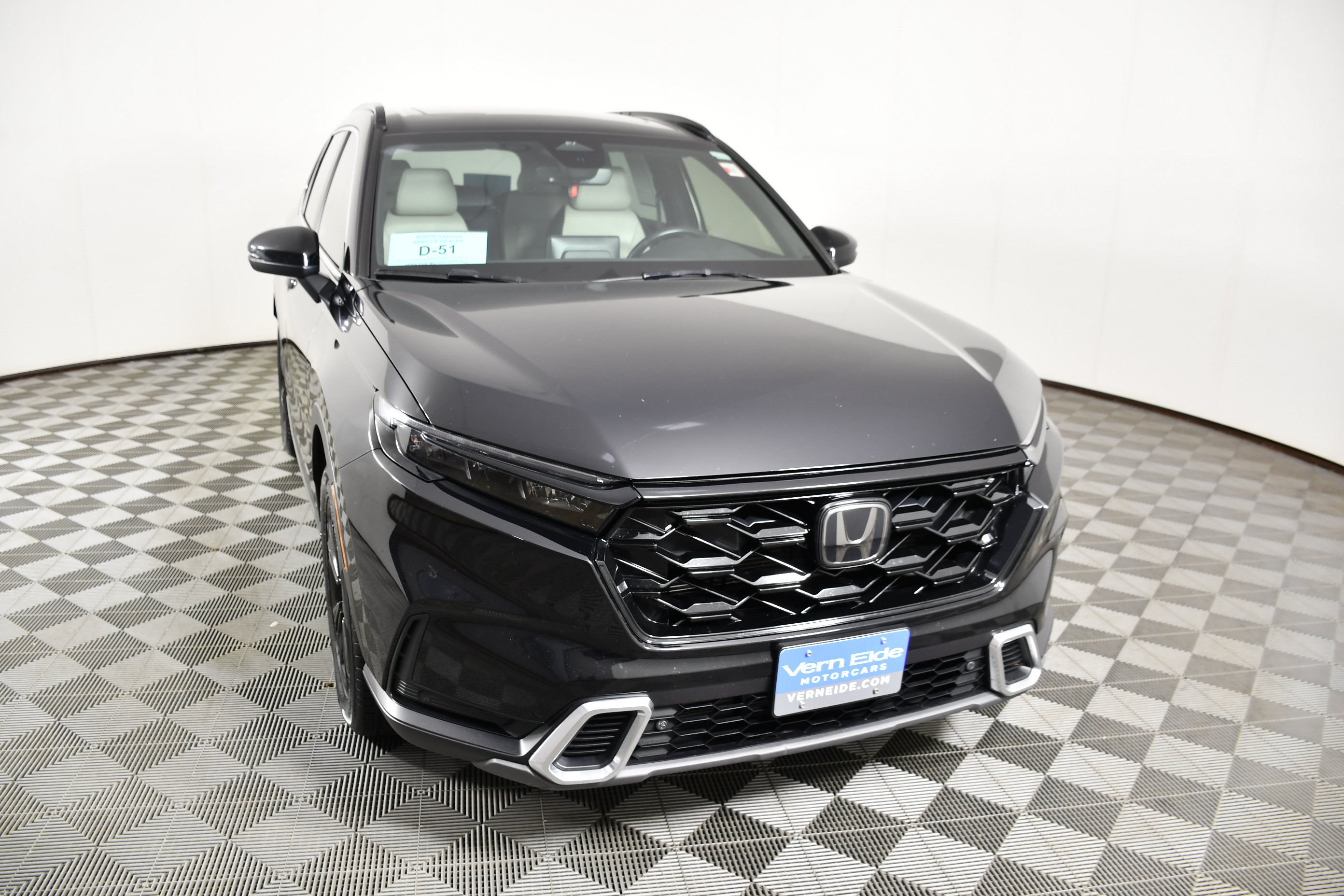 Used 2023 Honda CR-V Sport Touring image 3