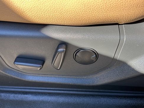 Used 2022 Ford F350 Lariat w/ Lariat Ultimate Package image 18