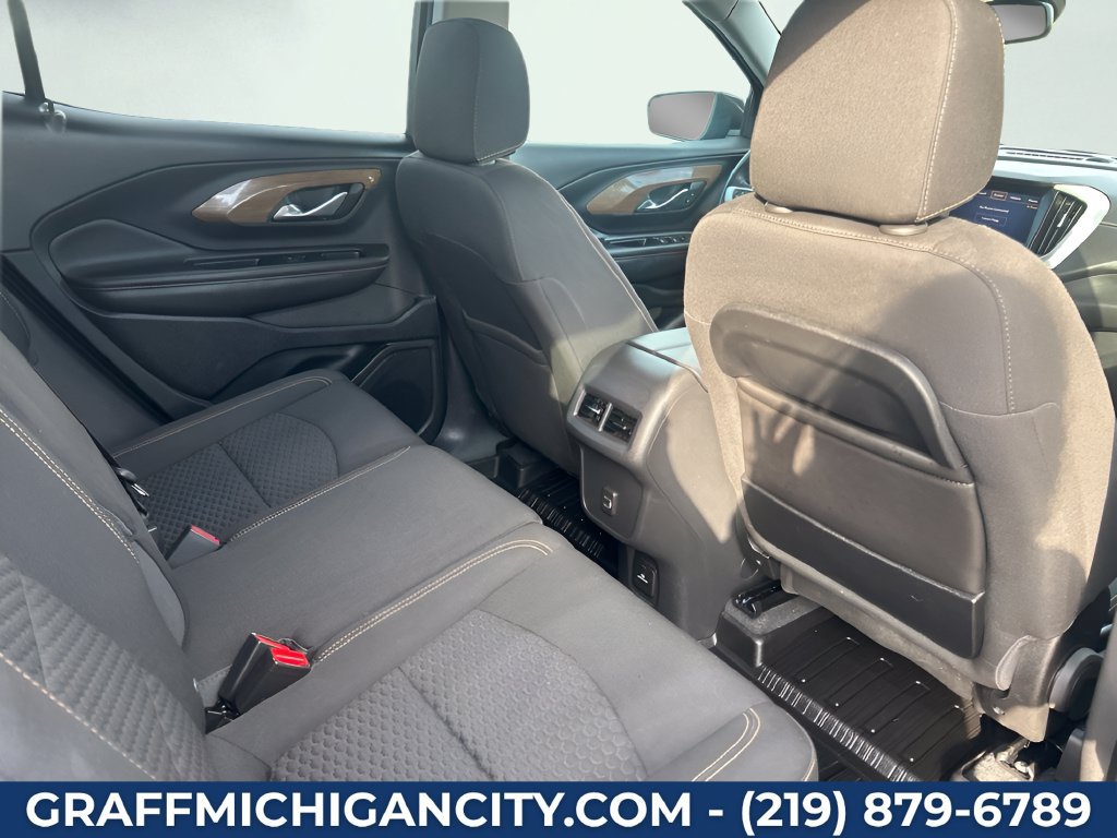Used 2020 GMC Terrain SLE w/ Driver Convenience Package AWD/4WD image 32