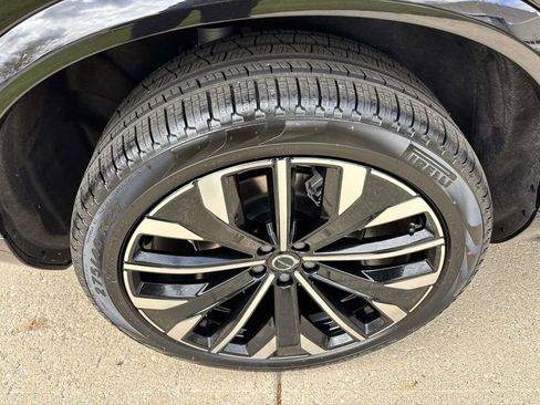 New 2026 Volvo XC90 B6 Ultra w/ Protection Package Premier image 10