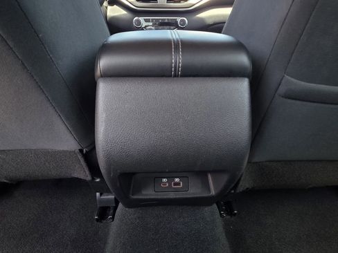 Used 2024 Nissan Altima 2.5 SV FWD image 31