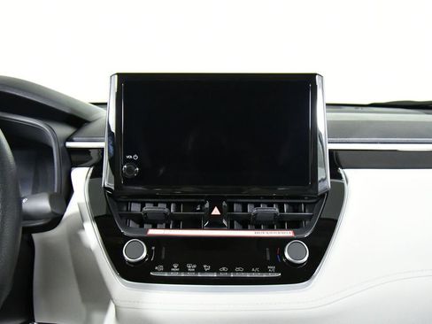 New 2026 Toyota Corolla Cross L AWD/4WD image 4