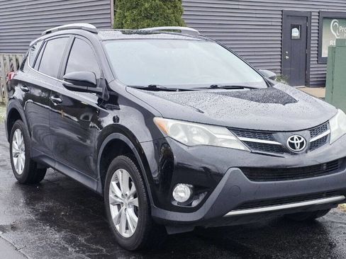 Used 2013 Toyota RAV4 Limited image 8