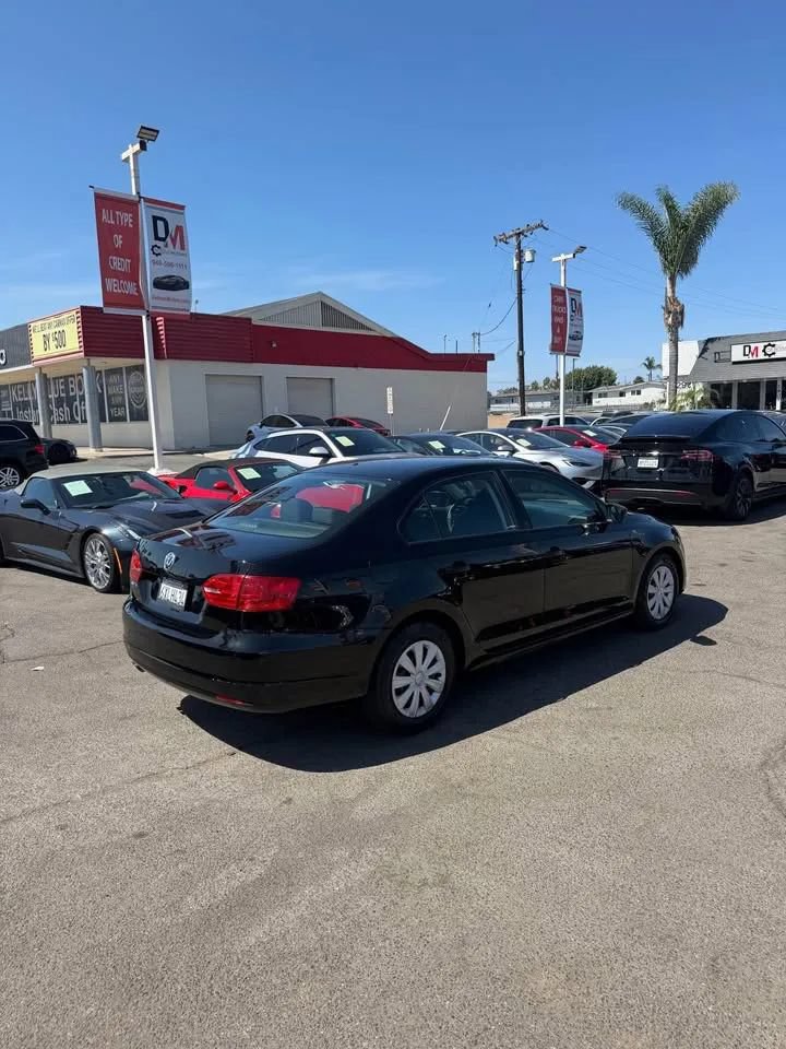 Used 2013 Volkswagen Jetta S FWD image 4