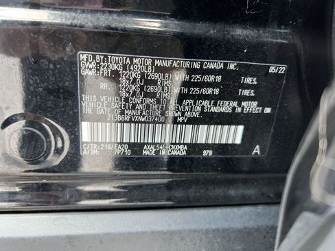 Used 2022 Toyota RAV4 XLE Premium AWD/4WD image 28