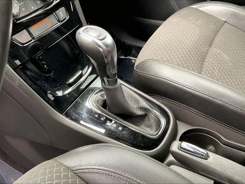 Used 2018 Buick Encore Sport Touring FWD image 15